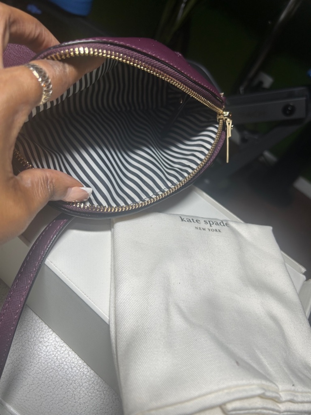 kate spade Plum Saffiano Crossbody with Gold Chain Trim… send offers pls! - Picture 9 of 9
